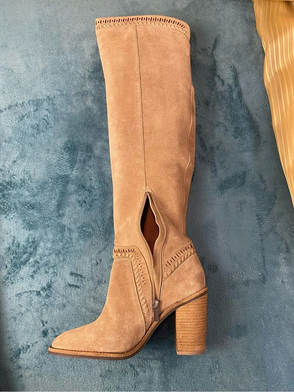 VINCE CAMUTO Tan Suede Leather Over-the-Knee 4” Heel Boots, 9, zipper, elastic